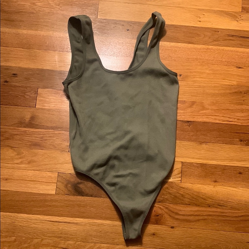Women's Bozzolo Green Scoop Neck Tank, Thong Button Clasp Body Suit, Size M/L